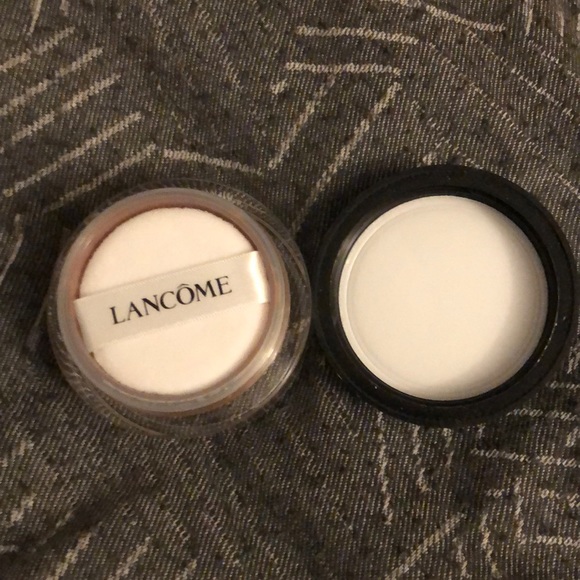 Lancome setting powder in deep - Picture 3 of 3